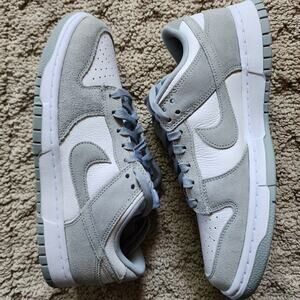 Nike Dunk SE Low Light Pumice Brand New Sz 8.5